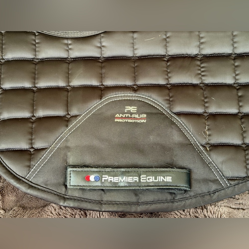 Premier Equine Capella Signature Dressage saddle pad Black comes w/original bag - Picture 9 of 14